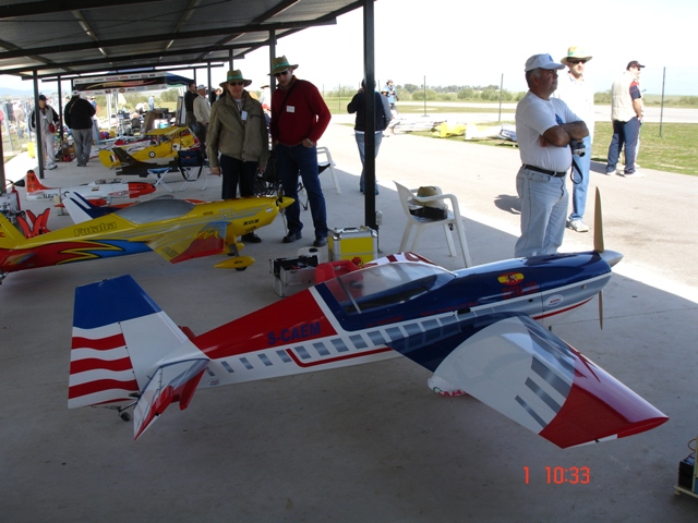Download B06000230 (640Wx480H)